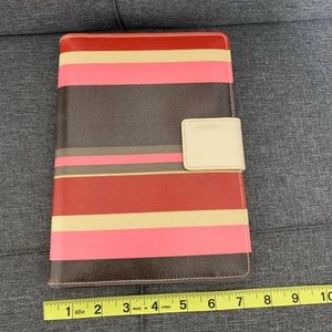 Franklin Covey Planner Classic. Beautiful Stripped Design.